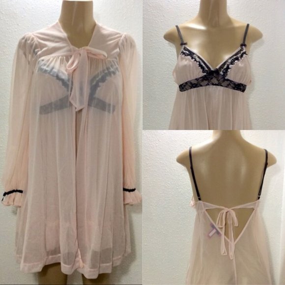 Betsey Johnson Other - Betsy Johnson Intimates sheer nightwear set🌳